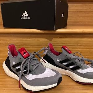 adidas UltraBoost 21 'NCAA Pack - North Carolina State' GY0428